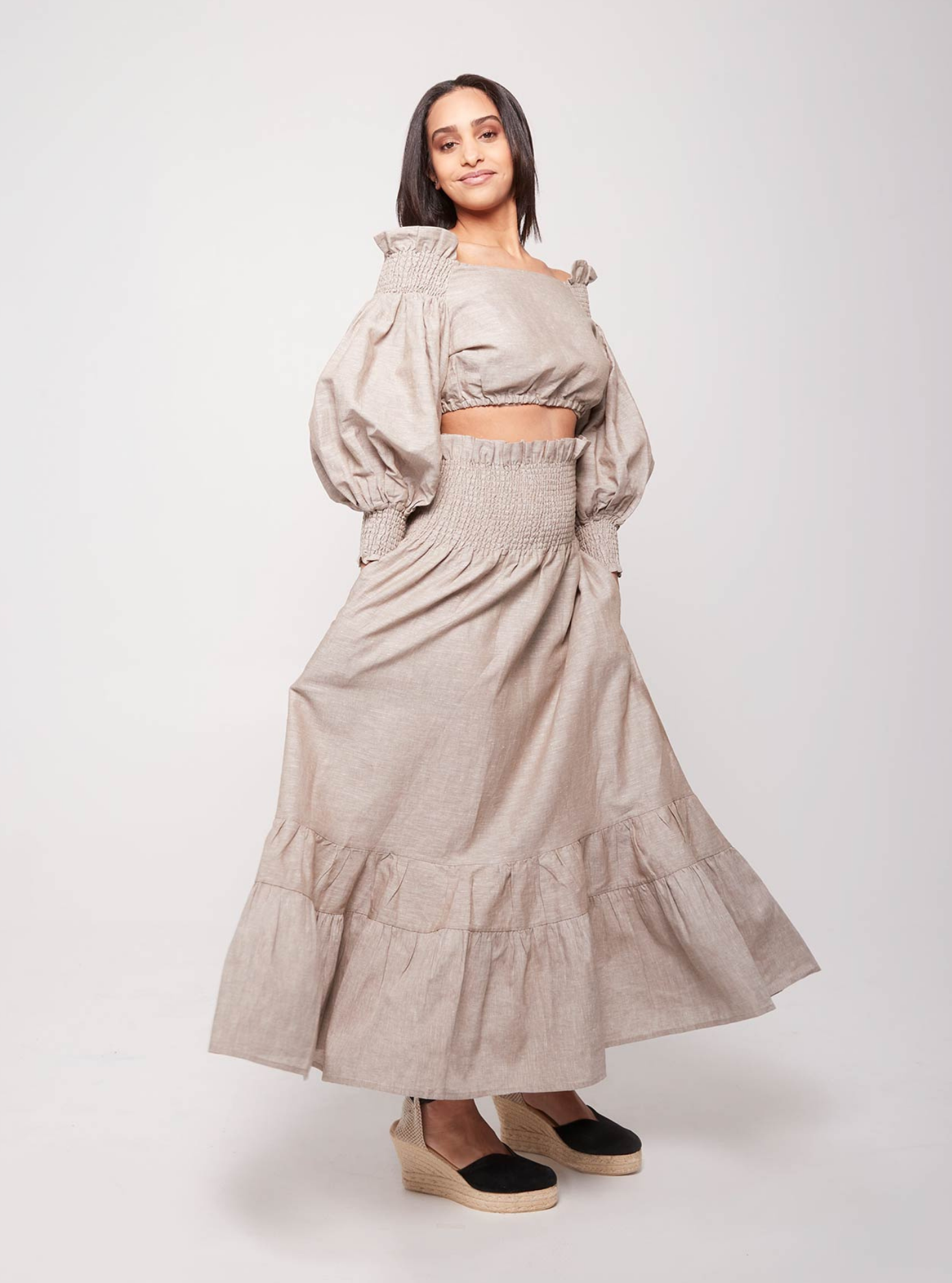 Rohnea Shirred Linen Modular Maxi Skirt in Driftwood – NARY